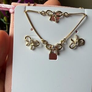 Elegant Gold Bow Jewelry Set